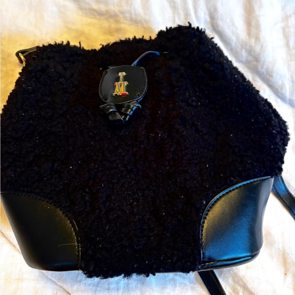 Isaac Mizrahi Black Teddy Sherpa Mini Y2K Crossbody Bag